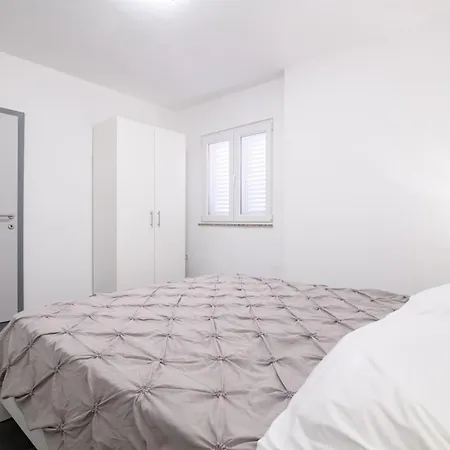 Apartman House Lilly Privlaka (Zadar)