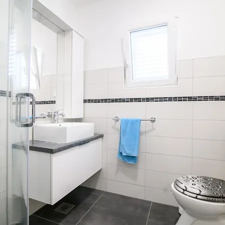 House Lilly Apartman Privlaka (Zadar)