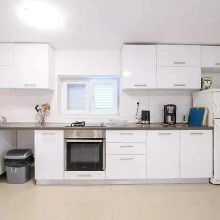 House Lilly Apartman *
